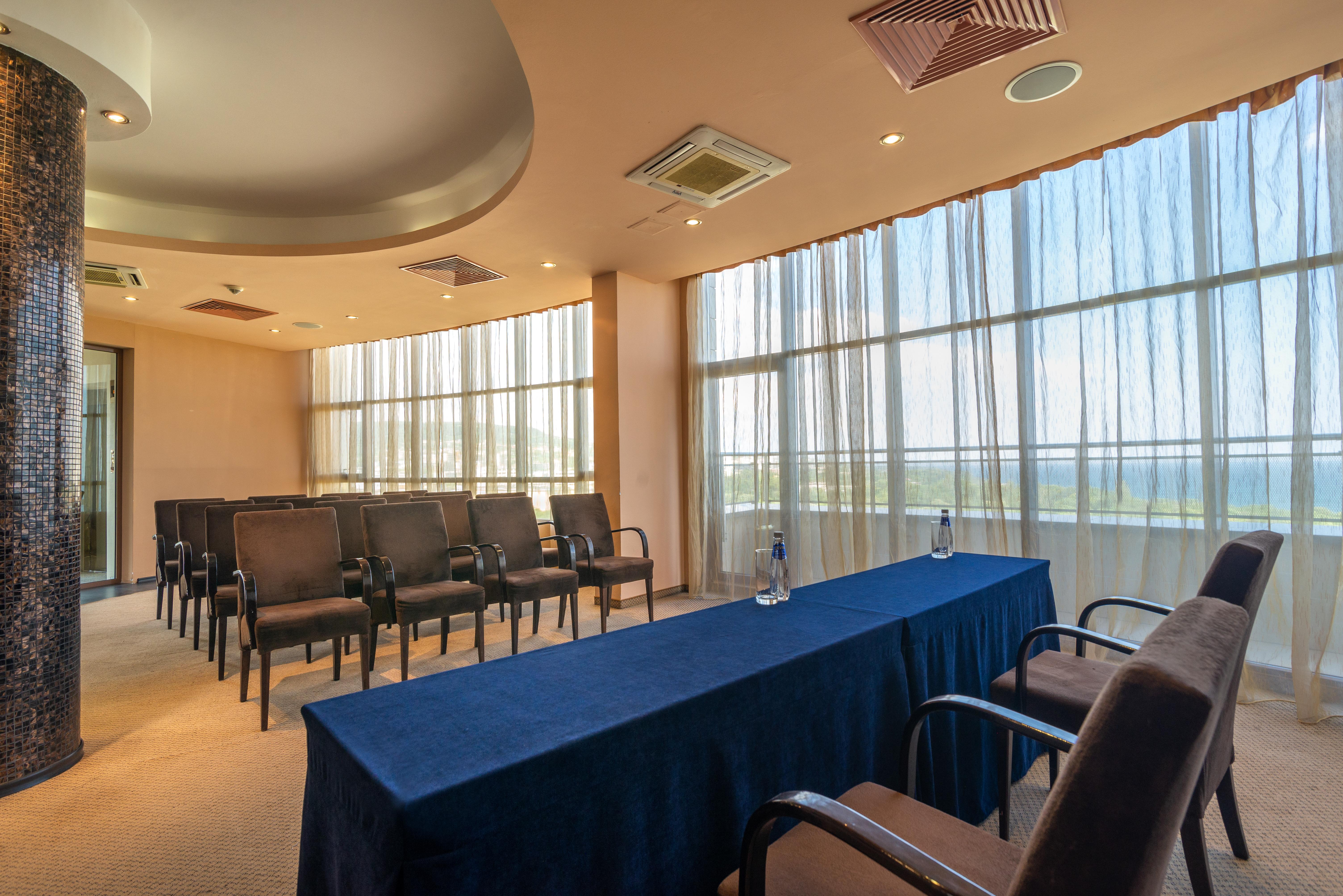 Rosslyn Dimyat Hotel Varna Exterior photo